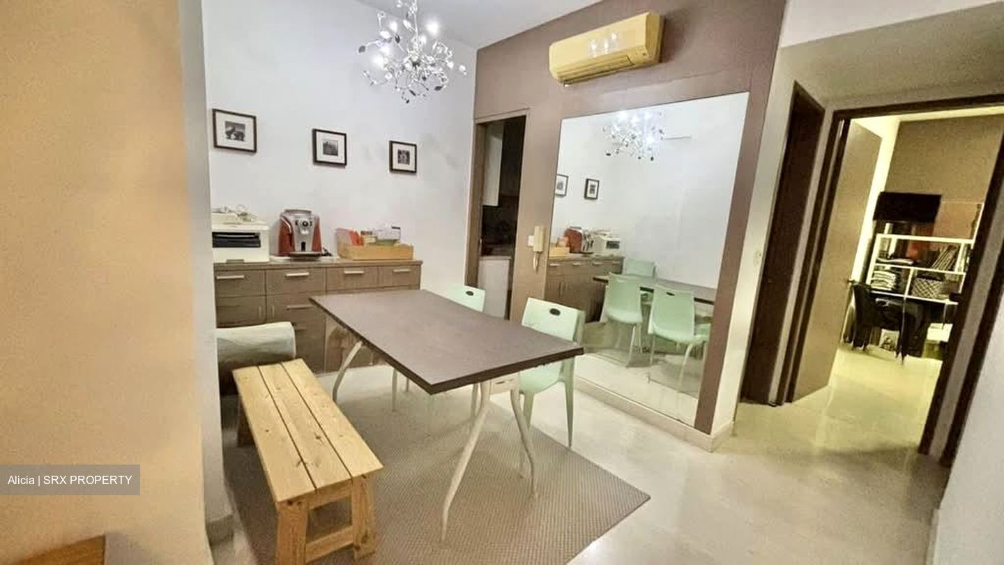 Sunrise Gardens (D28), Condominium #585915911